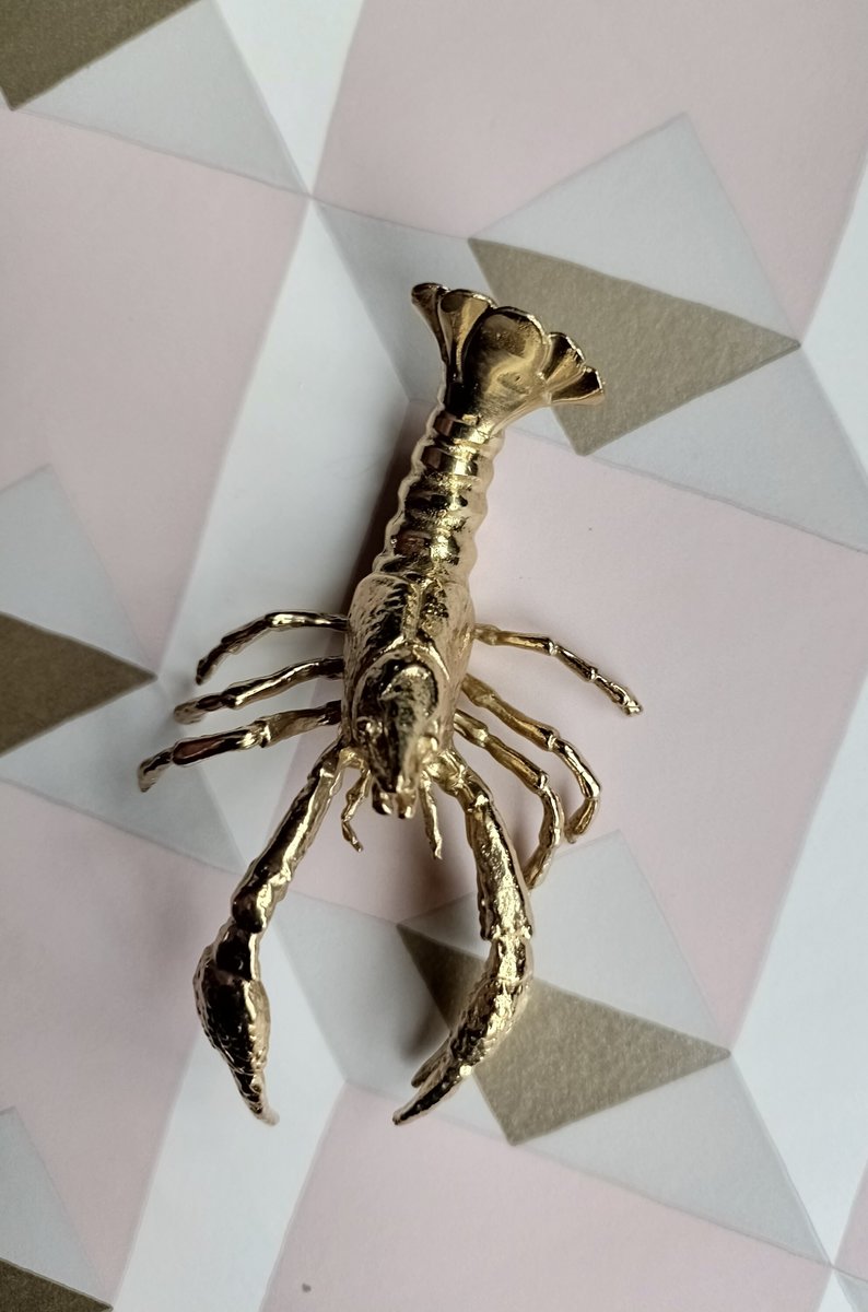 Gold solid brass lobster cabinet pull/Sea creature shaped door handle/beach themed drawer knob/brass furniture hardware/Crab shaped handle