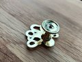 Gold octopus cabinet pull/Shiny gold Kracken drawer knob/Octopus drawer handle/quirky furniture hardware/deep sea door knob/Fun gold handle