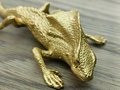 Gold lizard drawer handle/Brass bearded dragon door handle/unique drawer pull/Lizard cabinet handle/Gold reptile drawer knob/Geko door pull