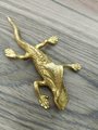 Gold lizard drawer handle/Brass bearded dragon door handle/unique drawer pull/Lizard cabinet handle/Gold reptile drawer knob/Geko door pull