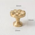 Beautiful gold brass flower pattern cabinet handle/Vintage style drawer pull/Gold brass French style door knob/bedroom furniture hardware