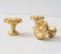 Beautiful gold brass flower pattern cabinet handle/Vintage style drawer pull/Gold brass French style door knob/bedroom furniture hardware