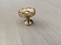 Beautiful gold brass flower pattern cabinet handle/Vintage style drawer pull/Gold brass French style door knob/bedroom furniture hardware