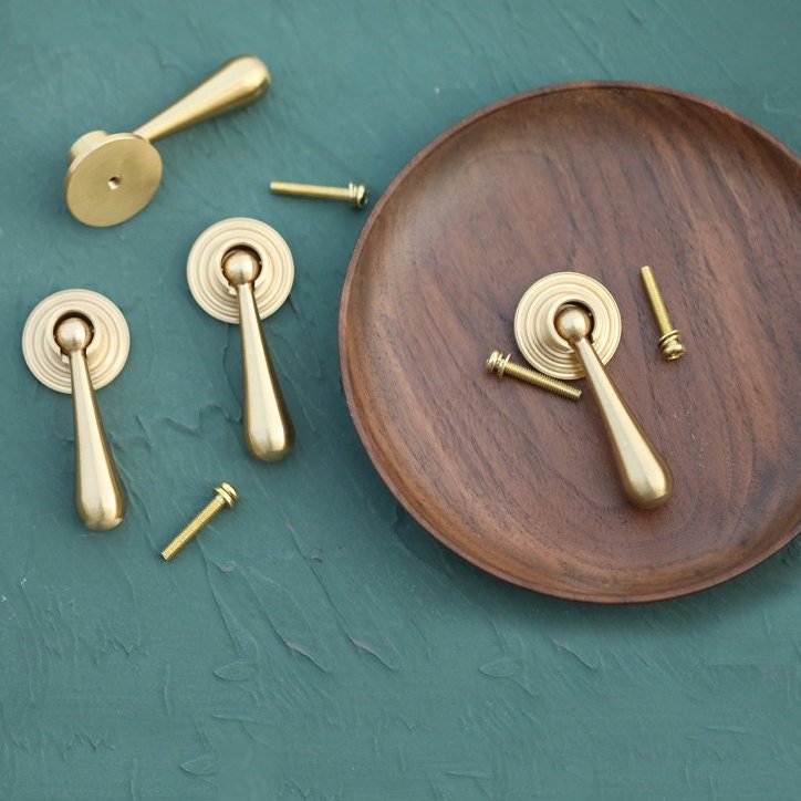 Large gold brass drop drawer pull/Brass drop cabinet handle/classic style drop door knob/gold furniture hardware/dressing table handle