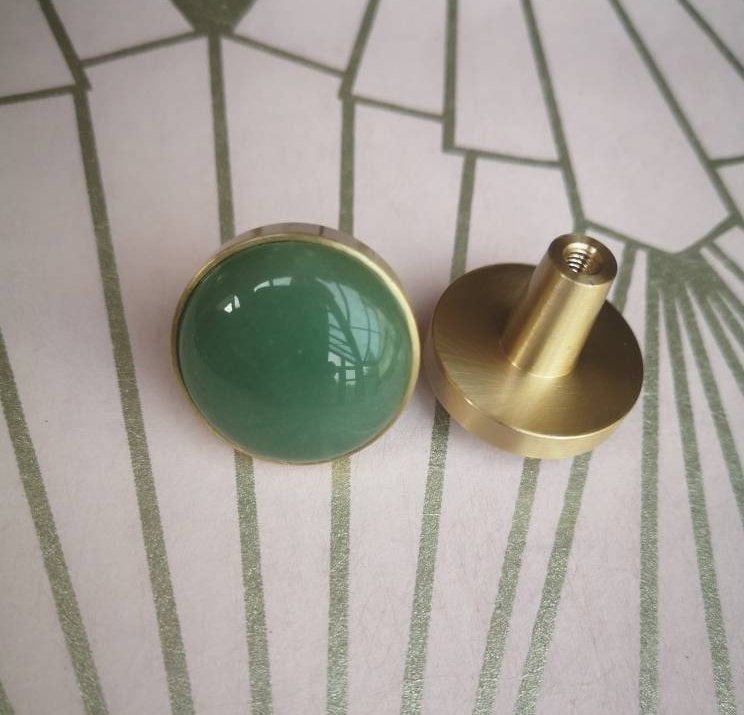 Round polished apple green jade drawer handle/Green stone and gold brass cabinet pull/Leaf green gemstone door knob/Green stone hardware
