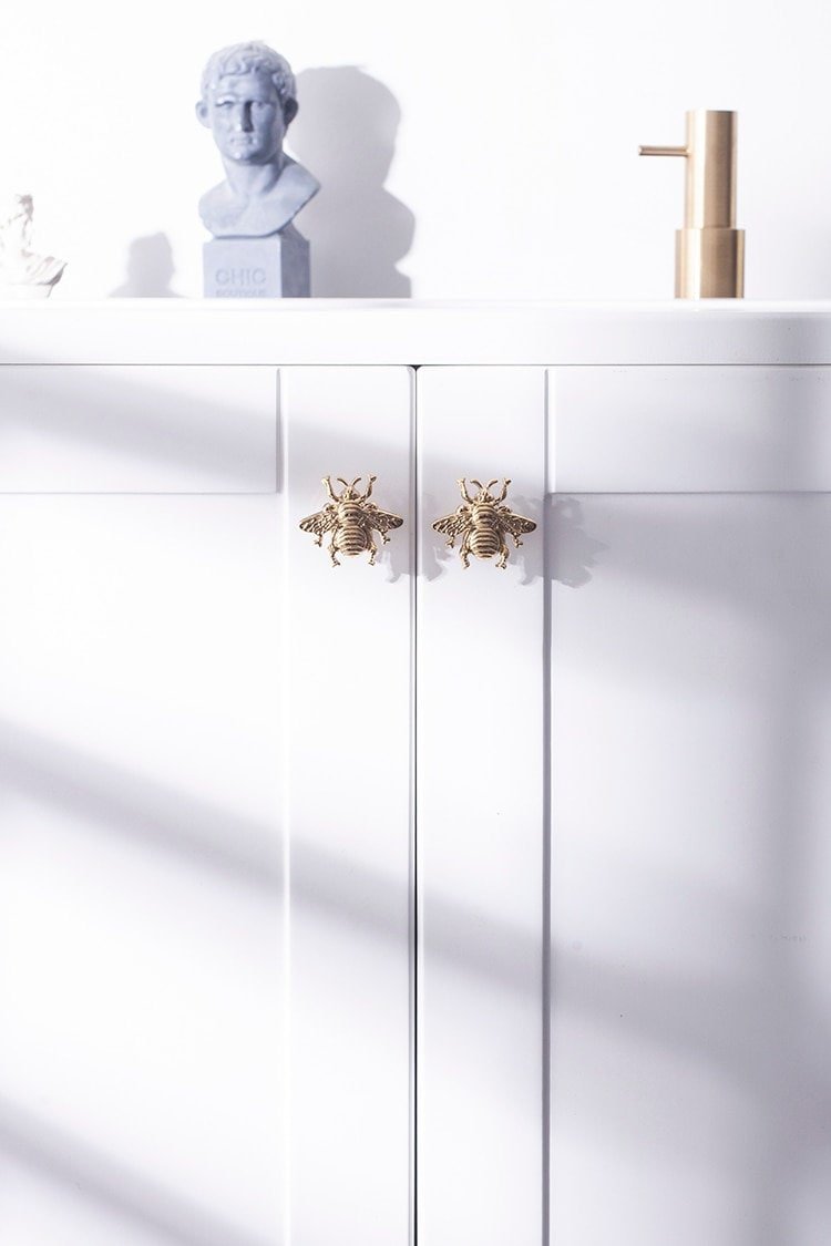 Gold or silver bumble bee cabinet pull/Honey bee drawer knob/Shiny gold or silver bee door handle/IKEA furniture hack/Bee door knob
