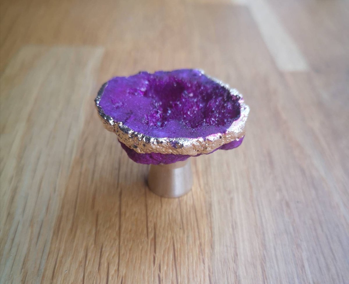 Bright coloured quartz crystal geode cabinet handles/gemstone drawer handle/crystal door handle/colourful semi precious stone door knob