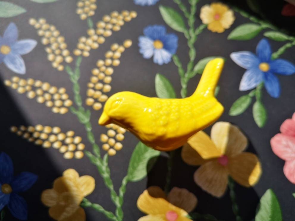 Cute colourful porcelain bird drawer handle/Chick shaped door knob/Colourful cottage style cabinet handle/bird shaped nursery door handles