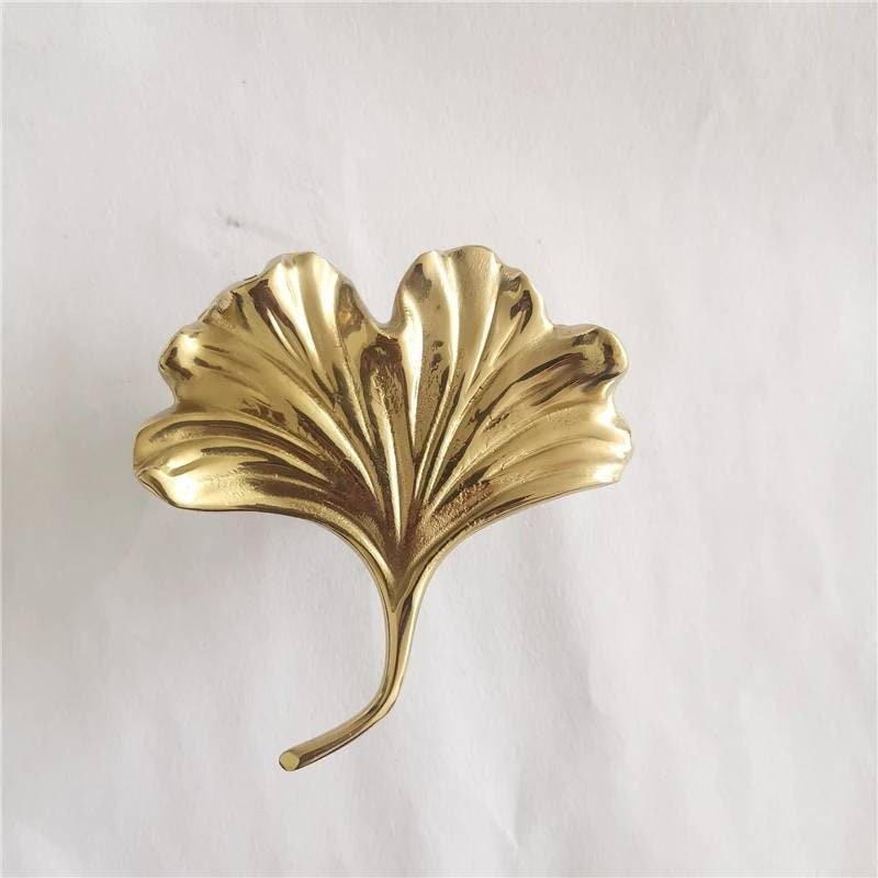 Large Golden Gingko Leaf shaped left or right facing Cabinet Pull/Solid brass Gingko leaf drawer knob/Leaf shaped door handle/brass hardware