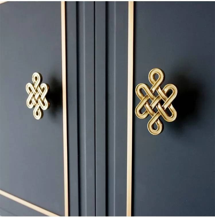 A Pair of gold brass celtic knot style solid brass handles/Brass infinity sign cabinet pulls/Intricate knot design door knob/brass hardware
