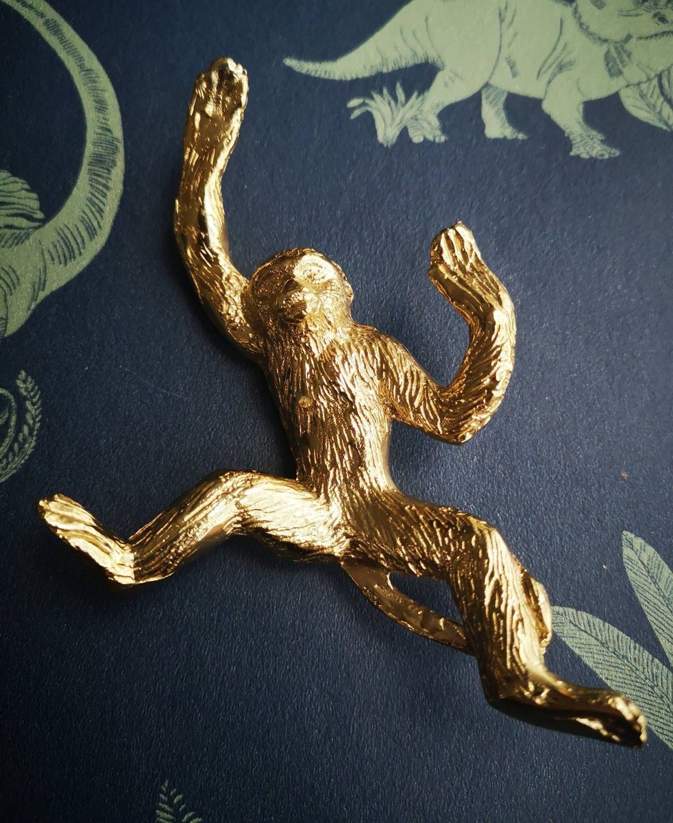 Fun brass monkey cabinet pull/animal door handle/tropical decor/zoo animal drawer pull/nursery decor/gold furniture hardware/monkey handle