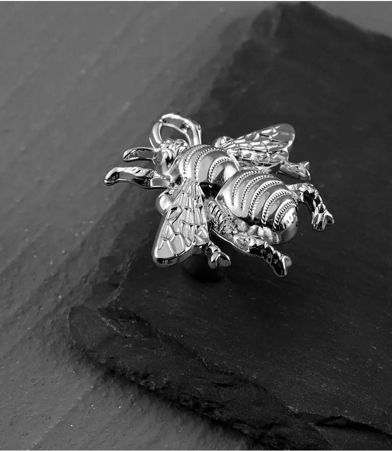 Gold or silver bumble bee cabinet pull/Honey bee drawer knob/Shiny gold or silver bee door handle/IKEA furniture hack/Bee door knob