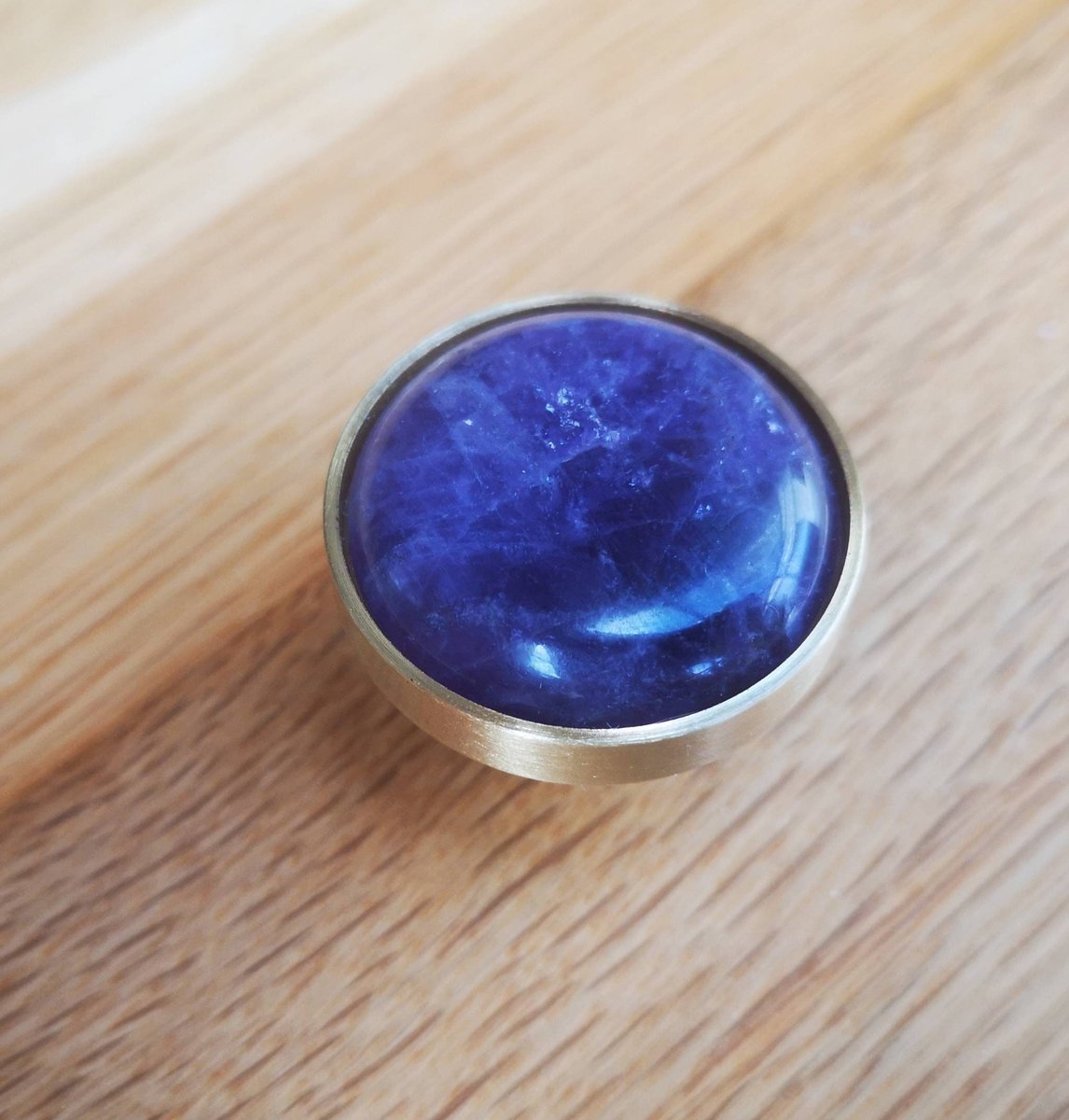 Polished purple amethyst and gold brass drawer pull/purple gemstone cabinet handle/amethyst crystal door knob/crystal furniture hardware
