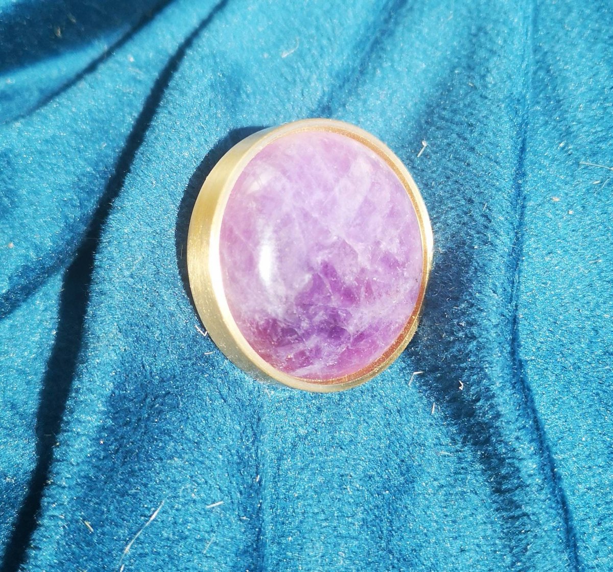 Polished purple amethyst and gold brass drawer pull/purple gemstone cabinet handle/amethyst crystal door knob/crystal furniture hardware