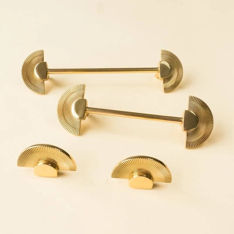 Shiny gold sun ray design bar handle/semi circle knob/art deco drawer pull/statement drawer pull/Gold brass kitchen cabinet pull/IKEA hack