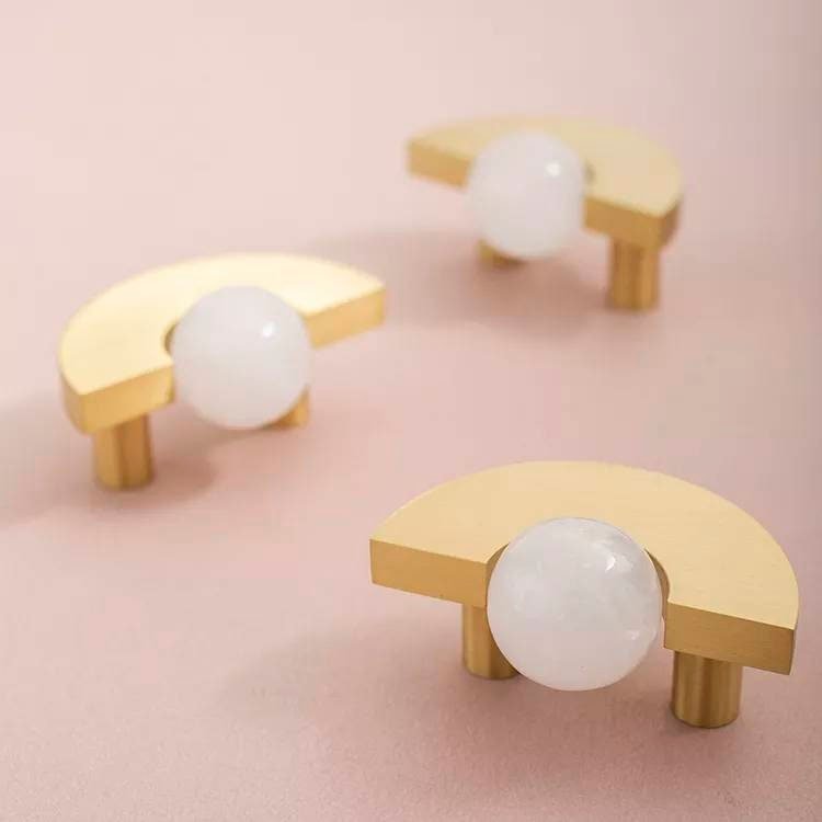 Brass and crystal semi circle shaped handle/pink or white stone ball drawer pull/retro drawer handle/wardrobe door handle/gold cabinet knob