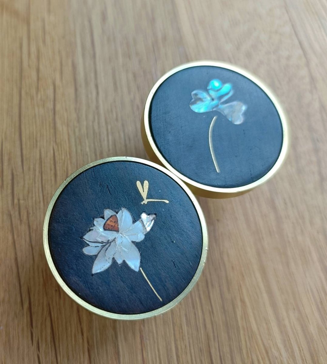 Round gold brass walnut wood and shell inlay drawer pull/Intricate pearl inlay cabinet pull/waterlily door handle/clover leaf design handle