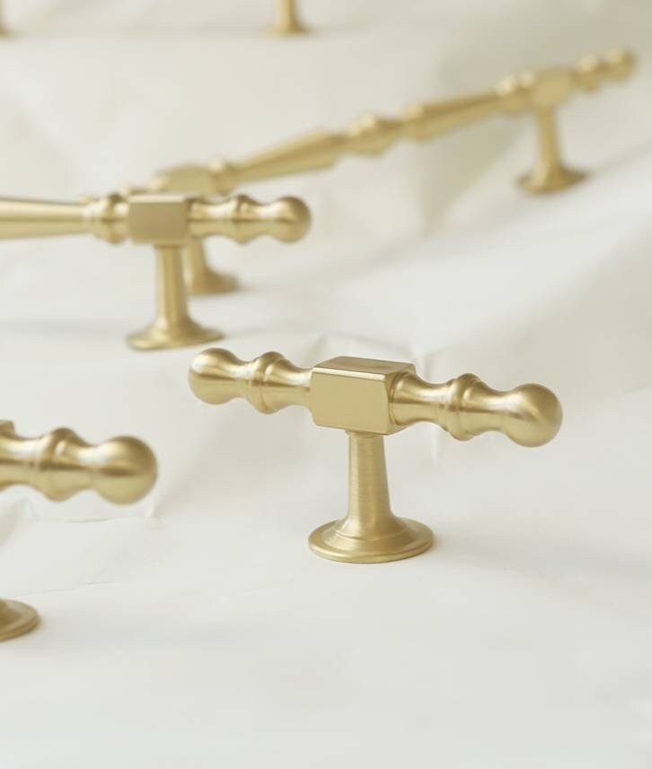 Matte gold geometric shapes bar handle/Gold brass cabinet pull/Brass kitchen door handle/Bar drawer pull/furniture hardware/home improvement