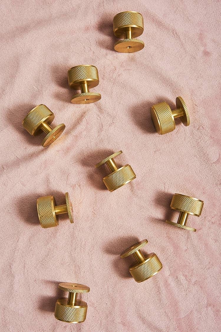 Matte gold brass door knob with textured detail/Round brass drawer pull/Gold knurled cabinet pull/Brass furniture hardware/kitchen hardware
