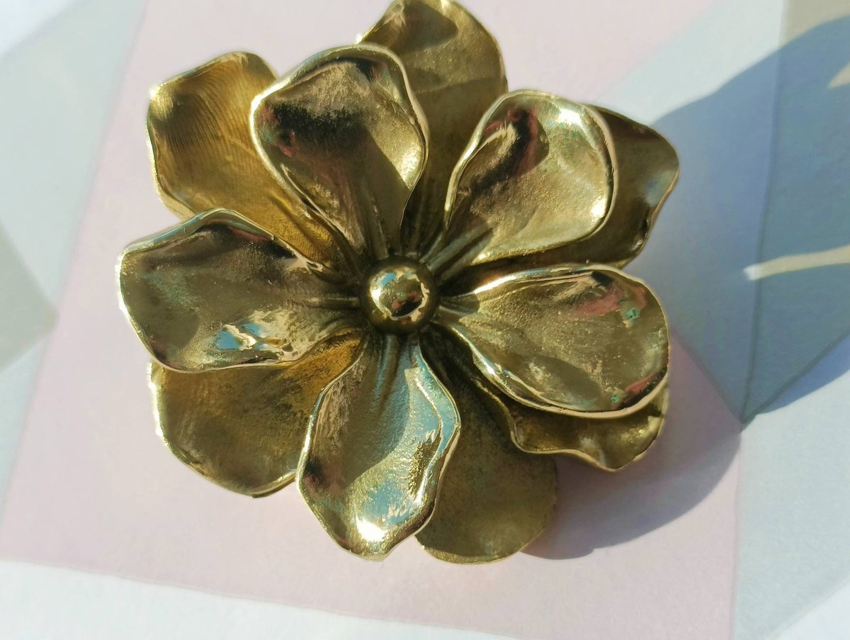 Beautiful gold brass Camelia flower cabinet handle/Brass flower shaped drawer pull/Gold brass bloom door knob/bedroom furniture hardware