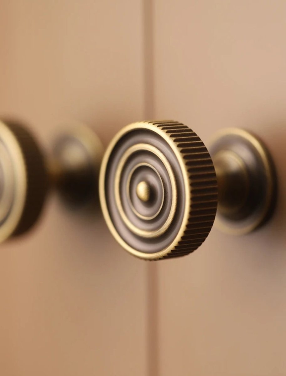 Oil Rubbed Bronze Cabinet Pull/Bronze Door Handle/Aged brass drawer knob/Aged Brass furniture hardware/Aged Brass Drawer Pull/Bronze handle