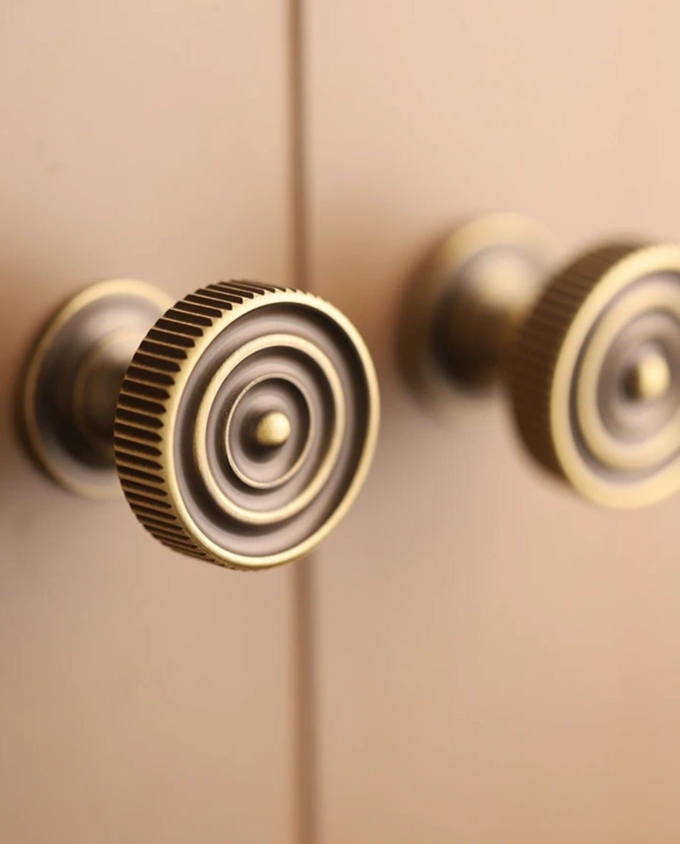Oil Rubbed Bronze Cabinet Pull/Bronze Door Handle/Aged brass drawer knob/Aged Brass furniture hardware/Aged Brass Drawer Pull/Bronze handle