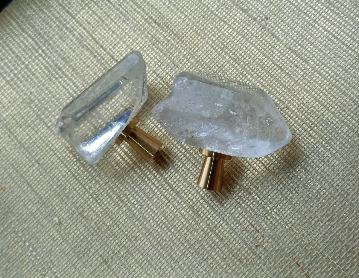 Polished quartz crystal cabinet pull/crystal furniture hardware/Quartz Crystal drawer handle/Crystal door handle/Crystal and brass drawer pu