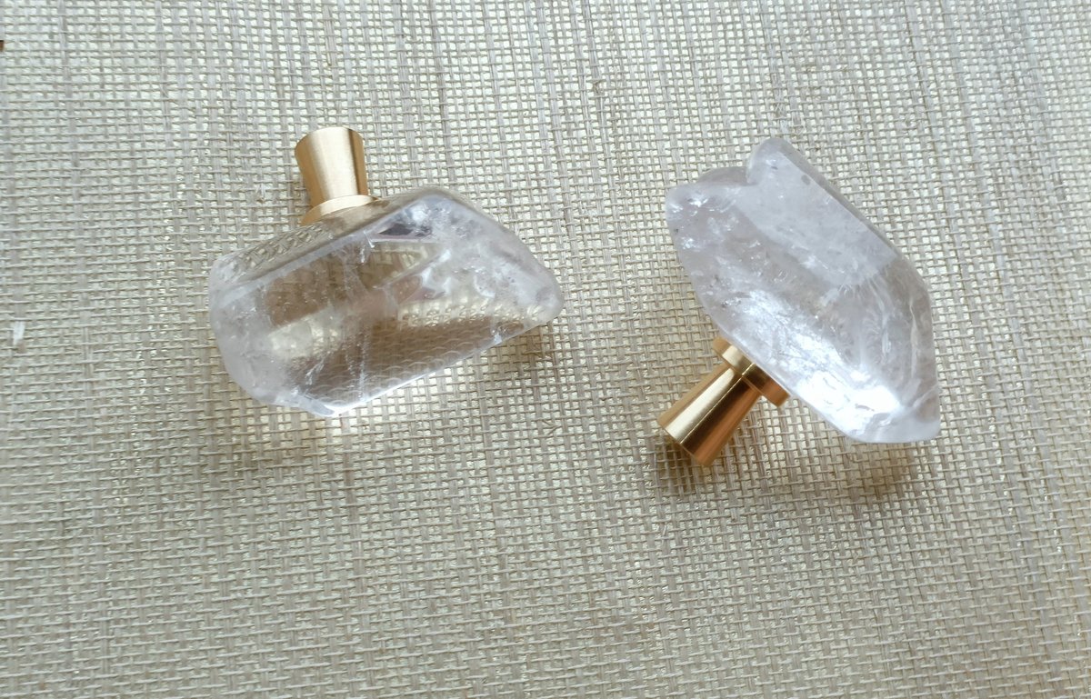 Polished quartz crystal cabinet pull/crystal furniture hardware/Quartz Crystal drawer handle/Crystal door handle/Crystal and brass drawer pu