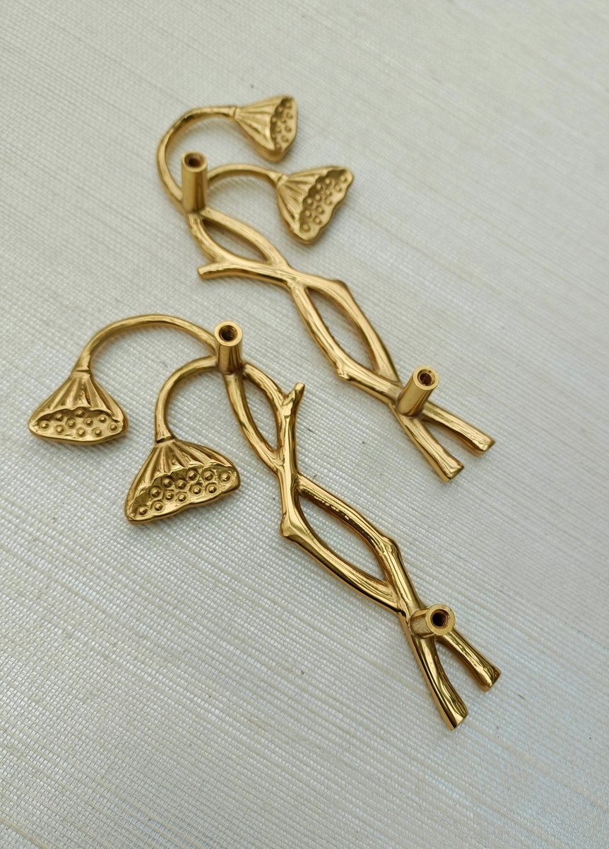Gold brass Art Noveau style poppy stalk door handles/Complementary seed head design wardrobe handles/Botanical gold brass drawer pulls