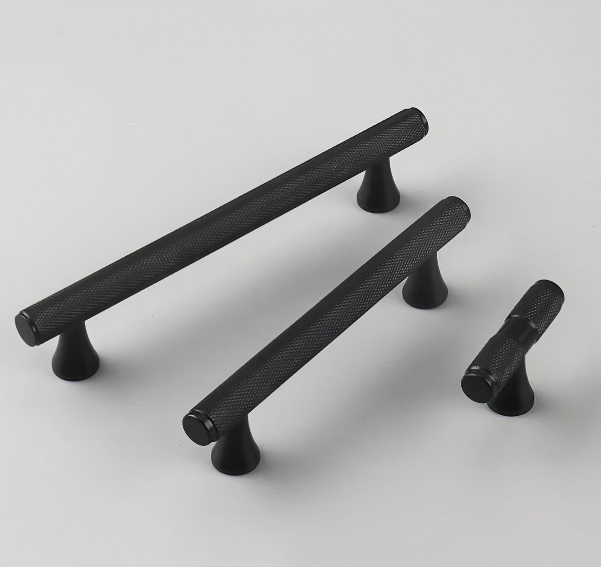Black knurled texture bar handle/Matte black cabinet handle with grip texture/Black drawer pull for kitchen/Matte black knurled door handle