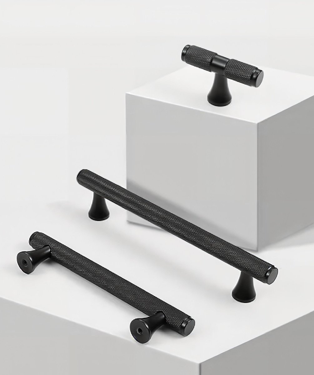 Black knurled texture bar handle/Matte black cabinet handle with grip texture/Black drawer pull for kitchen/Matte black knurled door handle
