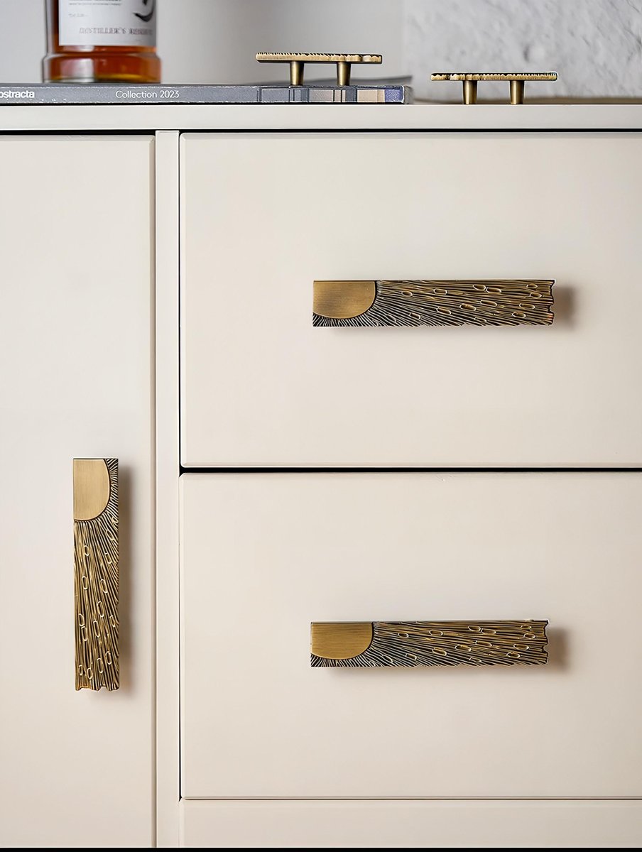 Bronze sunray design rectangle bar handles/Bronze sun ray drawer pull/kitchen cabinet handles/Brass door handles/Bronze furniture hardware