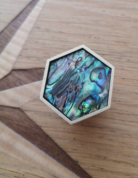 Rainbow mother of pearl and gold brass hexagonal drawer pull/Geometric pearl cabinet handle/Iridescent shell door knob/Abalone pearl handle