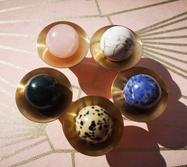 Small Atomic style drawer pull/semi precious stone ball on round gold brass cabinet handle/Retro door knob/mid century modern drawer knob