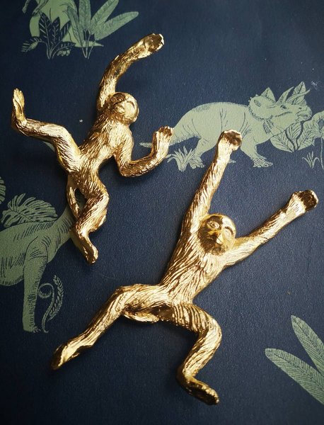Fun brass monkey cabinet pull/animal door handle/tropical decor/zoo animal drawer pull/nursery decor/gold furniture hardware/monkey handle
